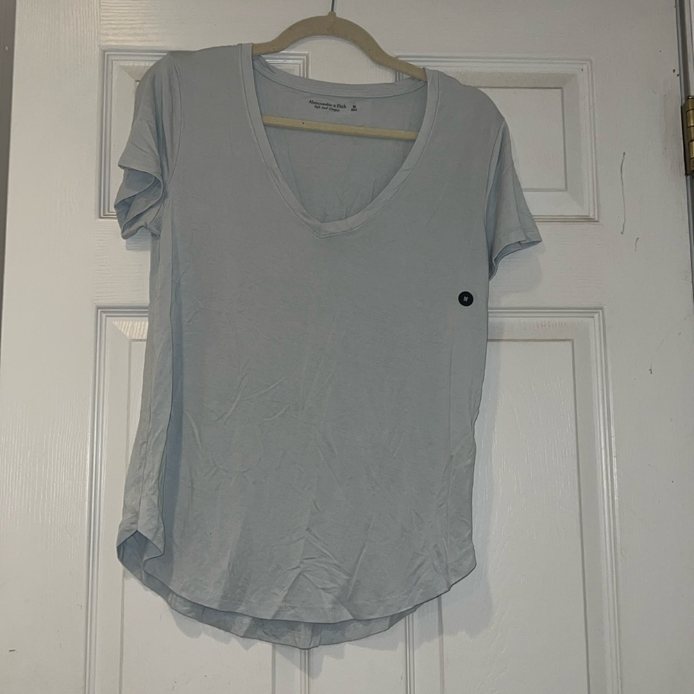 Abercrombie and Fitch Soft V-neck t shirt